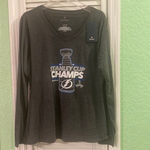 NWT Fanatics Women’s Gray NHL Tampa Bay Lightning Stanley Cup Long-Sleeve Top XL